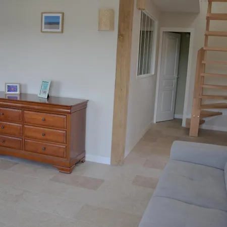 Βίλα Maison Avec Jardin, Centre Et A Pieds *