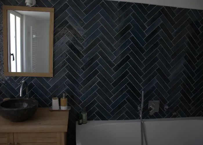 Maison Avec Jardin, Centre Et à Pieds